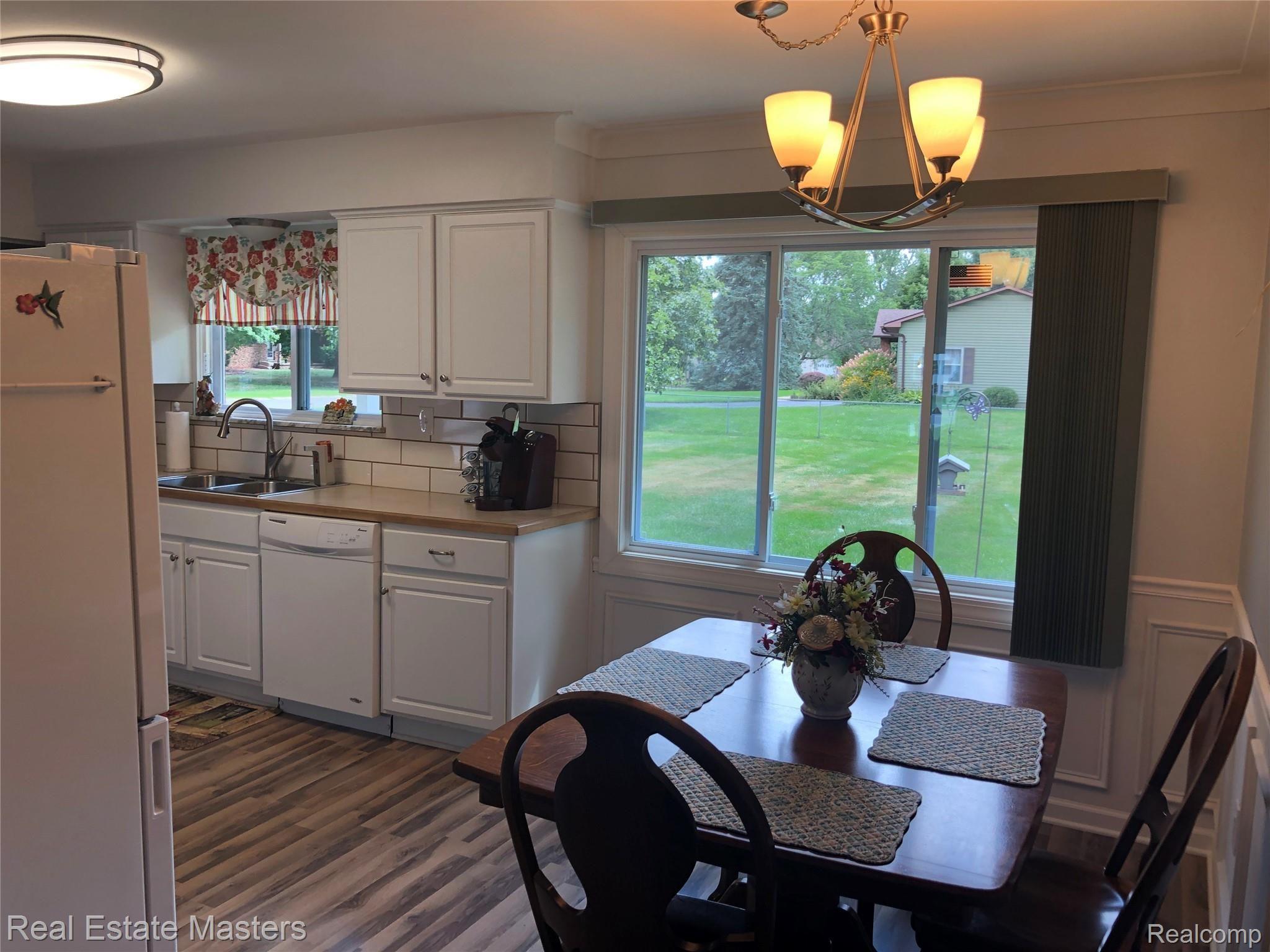 6162 East Potter Road Burton, MI 48509 - Photo 14 of 22 IMG_2748.JPG