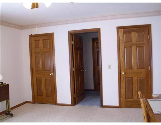 3154 Derr Road, Unit 3154 Springfield, OH 45503 - Photo 8 of 12 Gallery Image 8