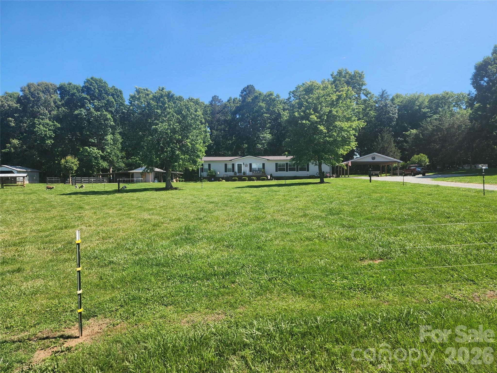 441 Fairgrounds Road Taylorsville, NC 28681 - Photo 2 of 9