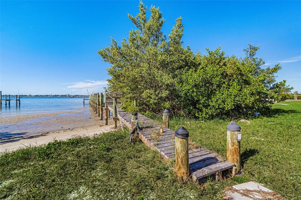 780 South McCall Road Englewood, FL 34223 - Photo 9 of 36