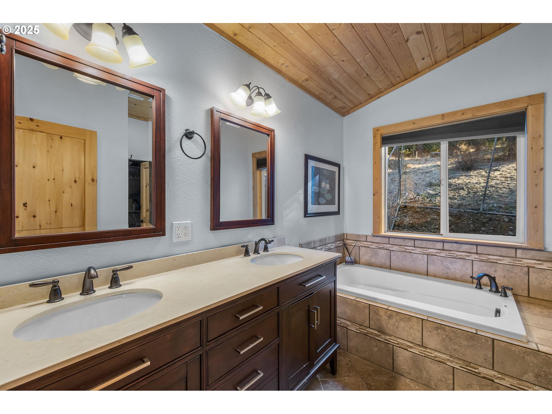 26508 Rainbow Road Canyon City, OR 97820 - Photo 14 of 48