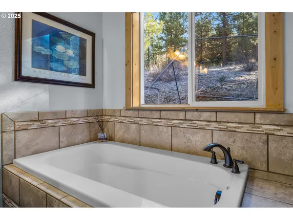 $635,000 | 26508 Rainbow Road, Canyon City, OR 97820