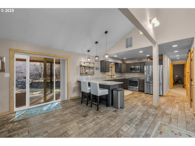 $635,000 | 26508 Rainbow Road, Canyon City, OR 97820