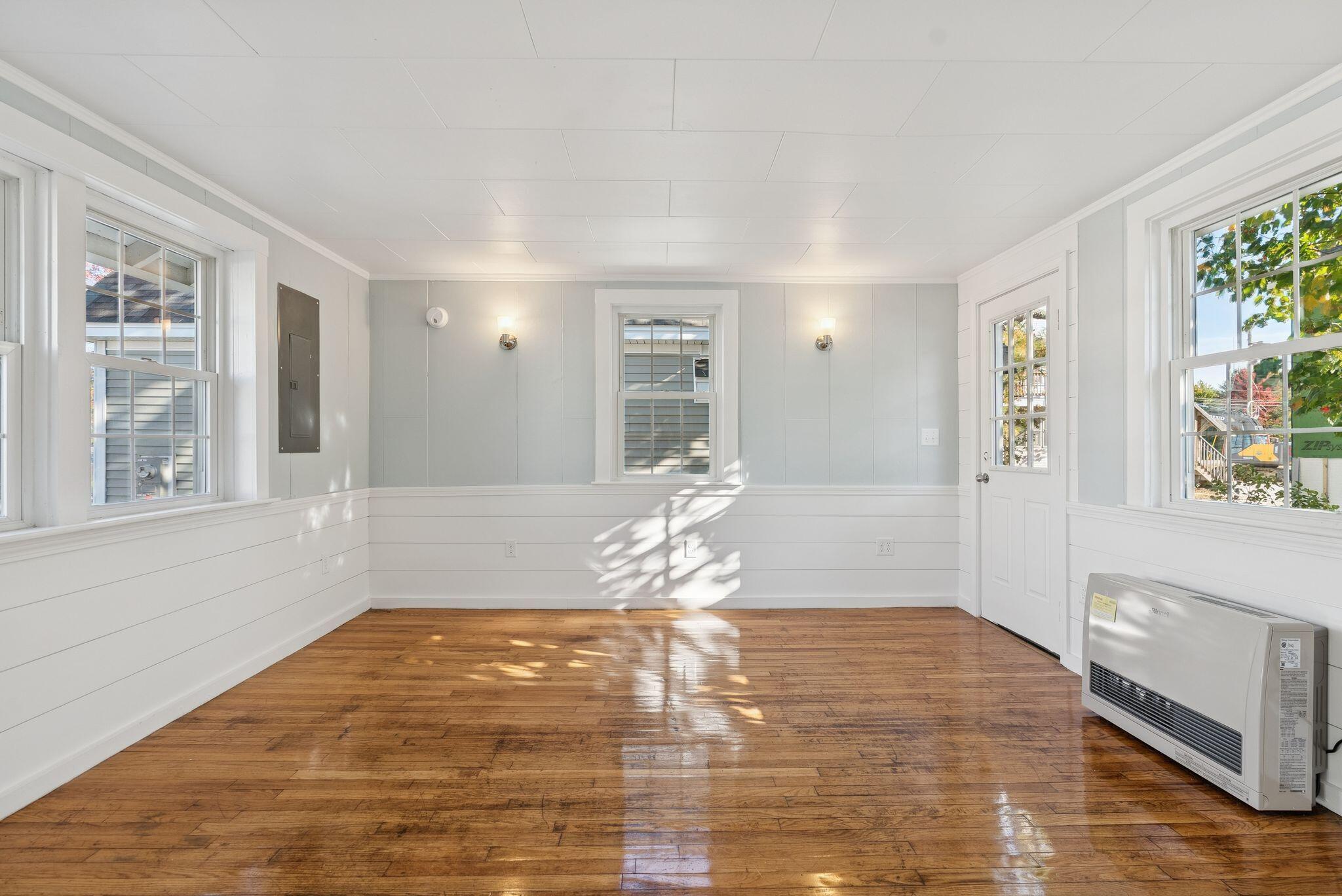 994 Portland Road, Unit 4 Saco, ME 04072 - Photo 21 of 26 22_DSC08267