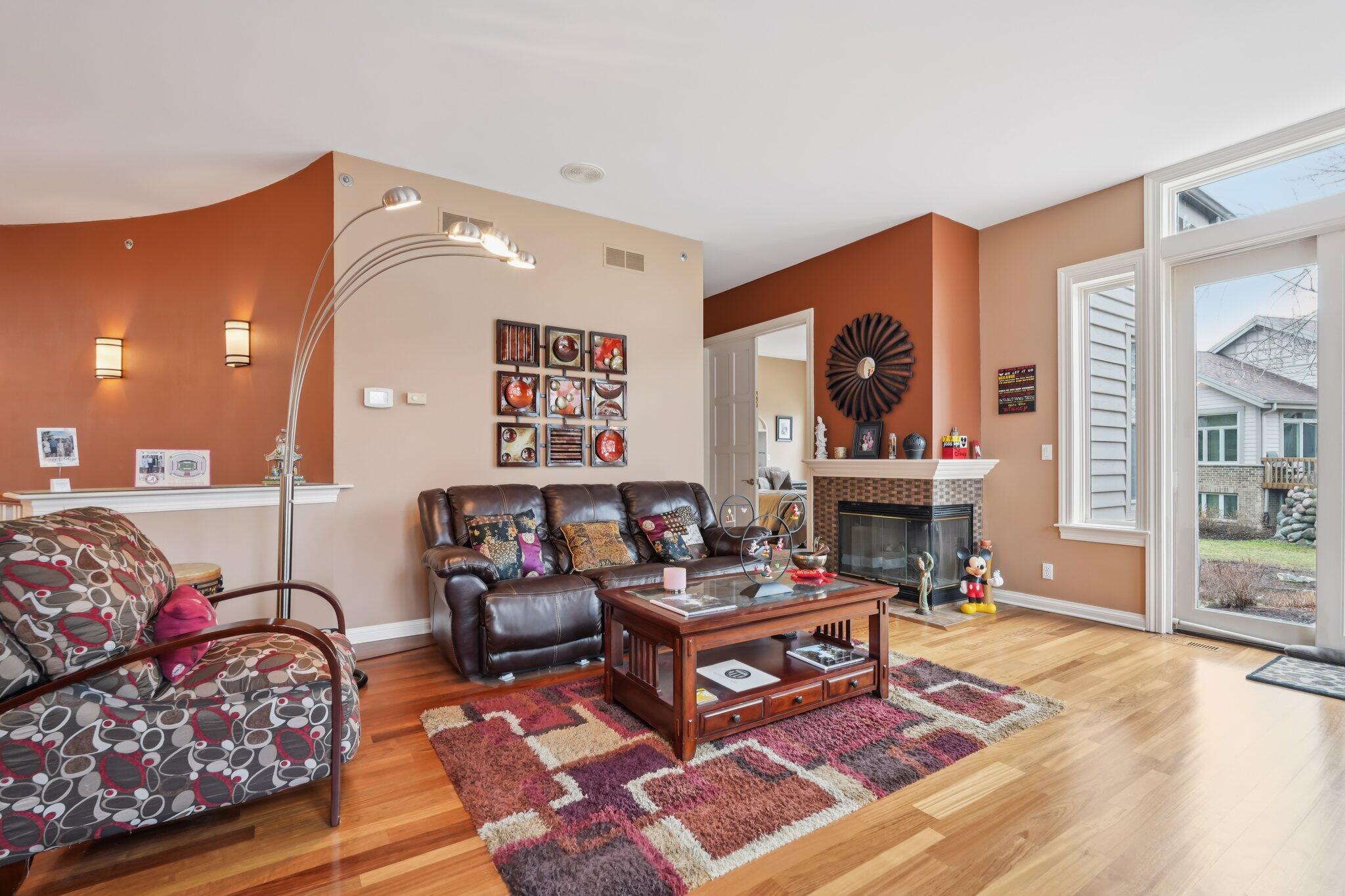 885 Rocky Point, Unit C Brookfield, WI 53005 - Photo 10 of 38 Living Room - Main Level