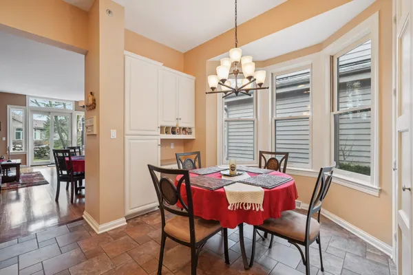 $669,900 | 885 Rocky Point, Unit C, Brookfield, WI 53005