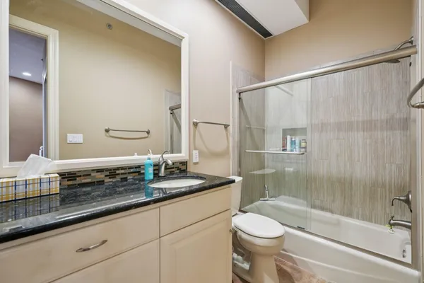 $669,900 | 885 Rocky Point, Unit C, Brookfield, WI 53005