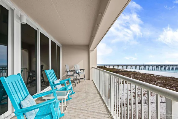 $695,000 | 8525 Gulf Boulevard, Unit 302, Navarre Beach, FL 32566