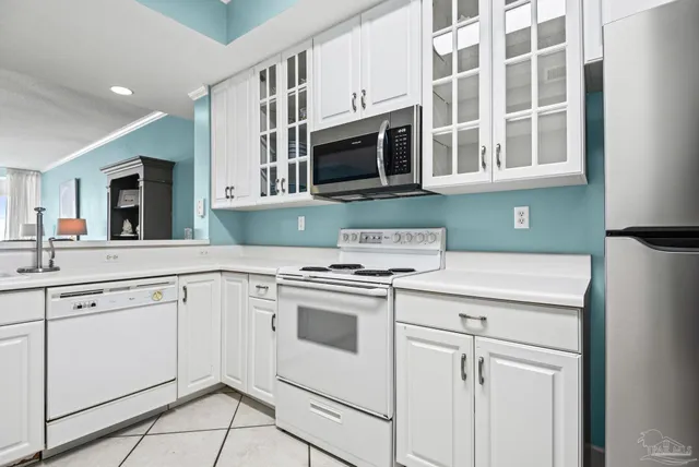 $725,000 | 8525 Gulf Boulevard, Unit 302, Navarre Beach, FL 32566