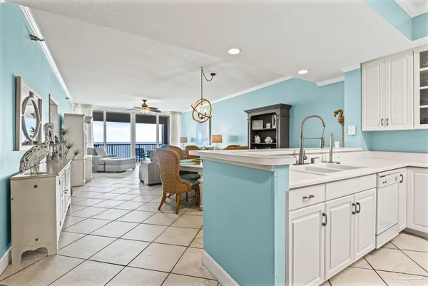 $695,000 | 8525 Gulf Boulevard, Unit 302, Navarre Beach, FL 32566