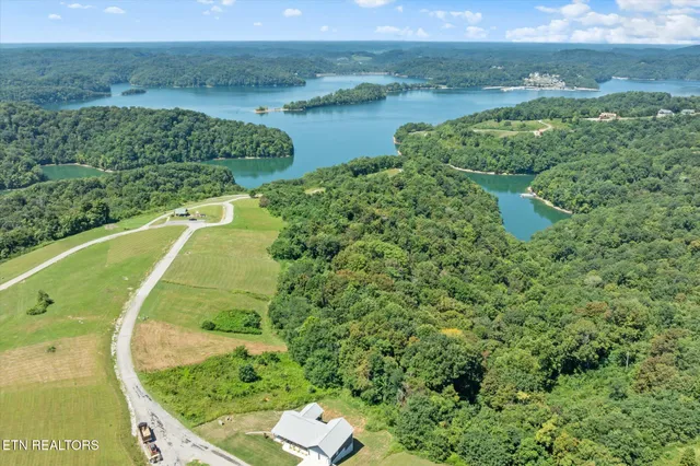 $29,900 | Mallard Road, Celina, TN 38551