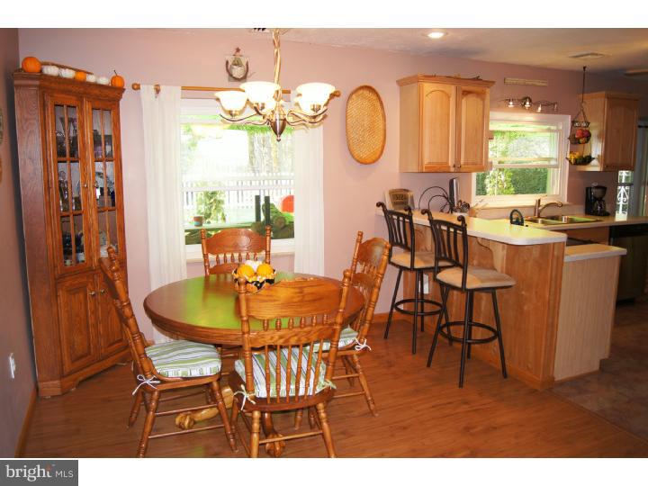 121 Ridgefield Road Newtown Square, PA 19073 - Photo 5 of 14 Dining Room