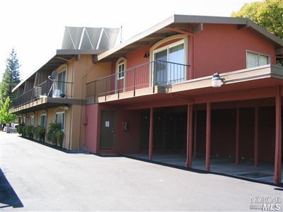 214 Bayview Street San Rafael, CA 94901 - Photo 4 of 5 a house with a outdoor space
