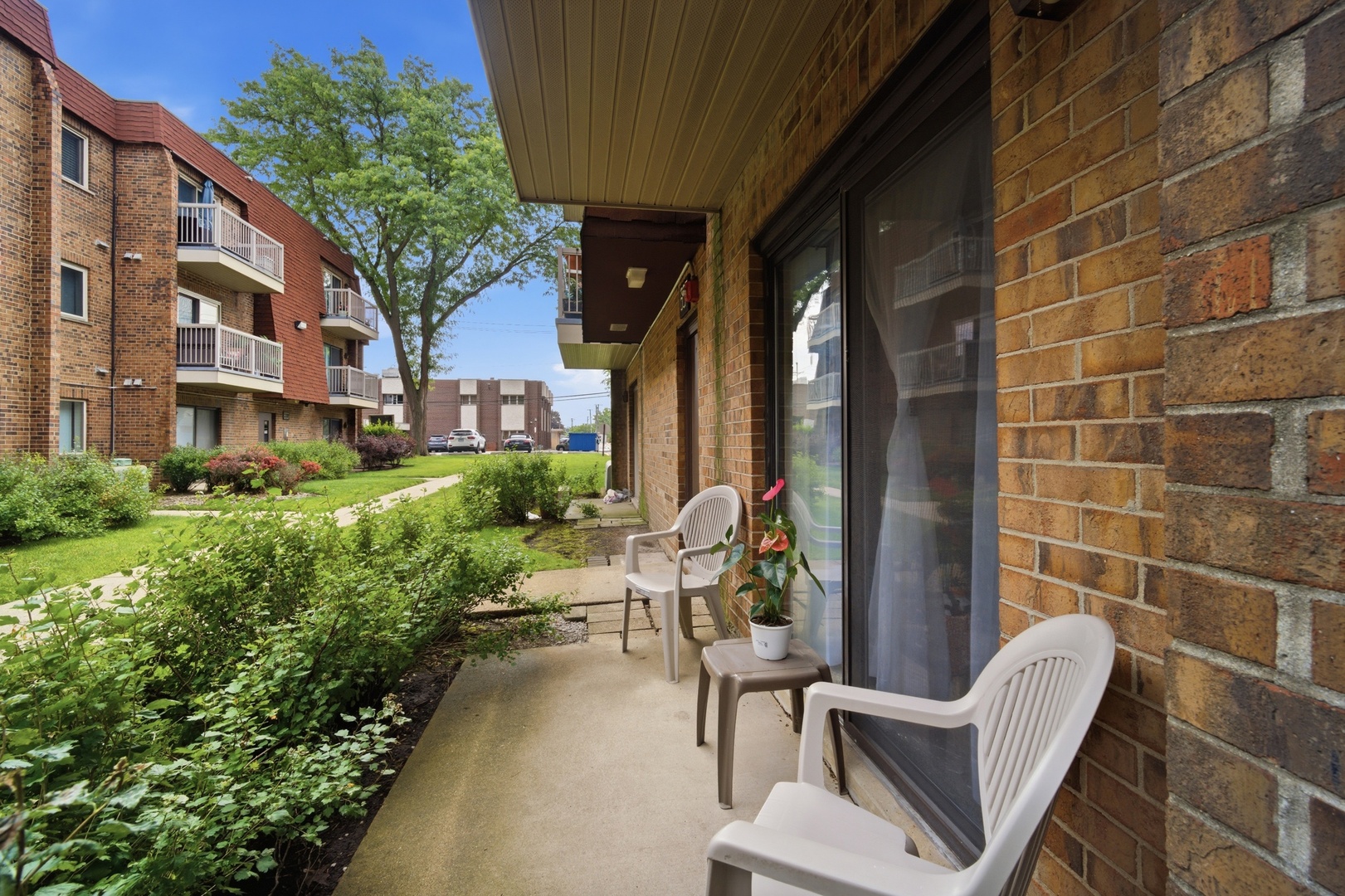 607 West Central Road, Unit 1A Mount Prospect, IL 60056 - Photo 14 of 14