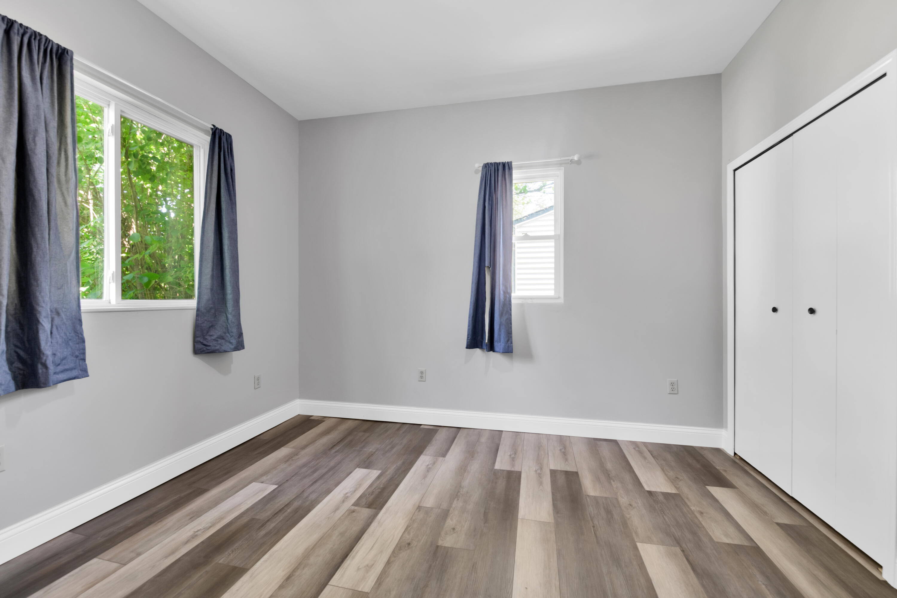 4195 Forest Street Leonard, MI 48367 - Photo 25 of 26 BED #4