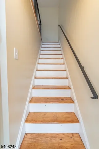 $2,200 | 20 Halsey Avenue, Unit 14, Haledon, NJ 07508