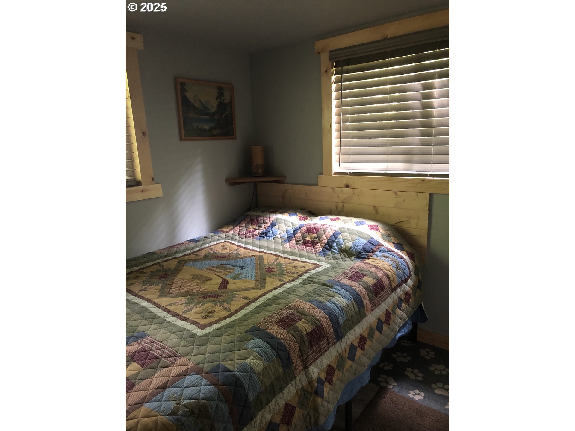 157 Northwoods Cougar, WA 98616 - Photo 8 of 27 a bedroom with a bed and a window