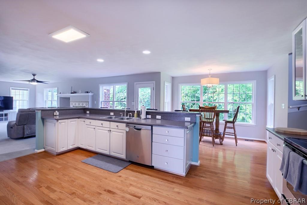 718 Firethorn Road Chesapeake, VA 23320 - Photo 6 of 46 Gallery Image 6