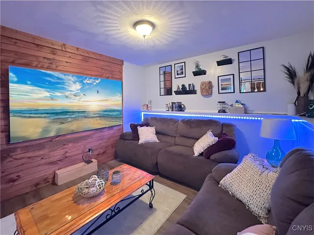 $364,900 | 303 North Stafford Circle, Kirkland, NY 13323