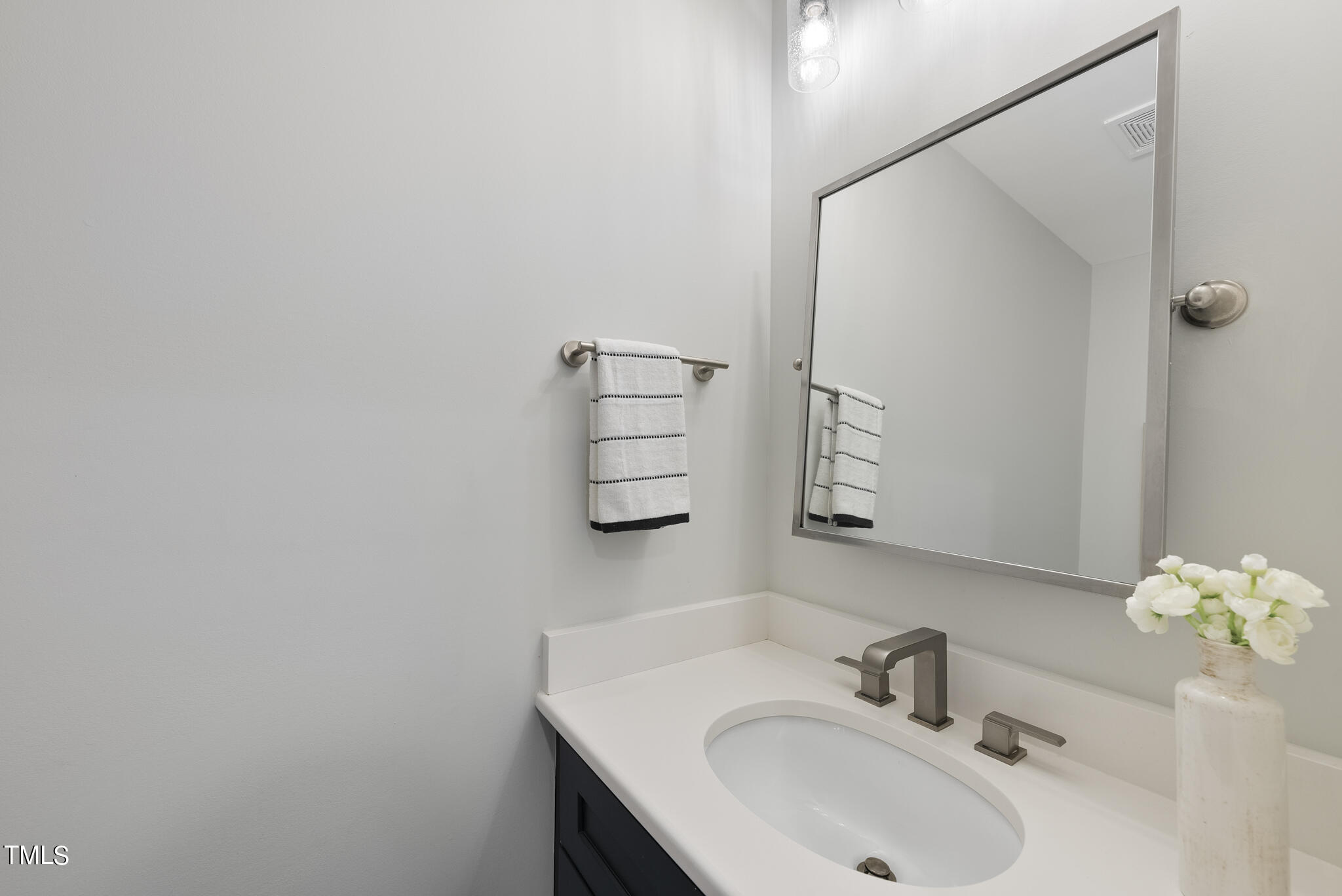 3122 Ashel Street Raleigh, NC 27612 - Photo 25 of 39 DSC03608