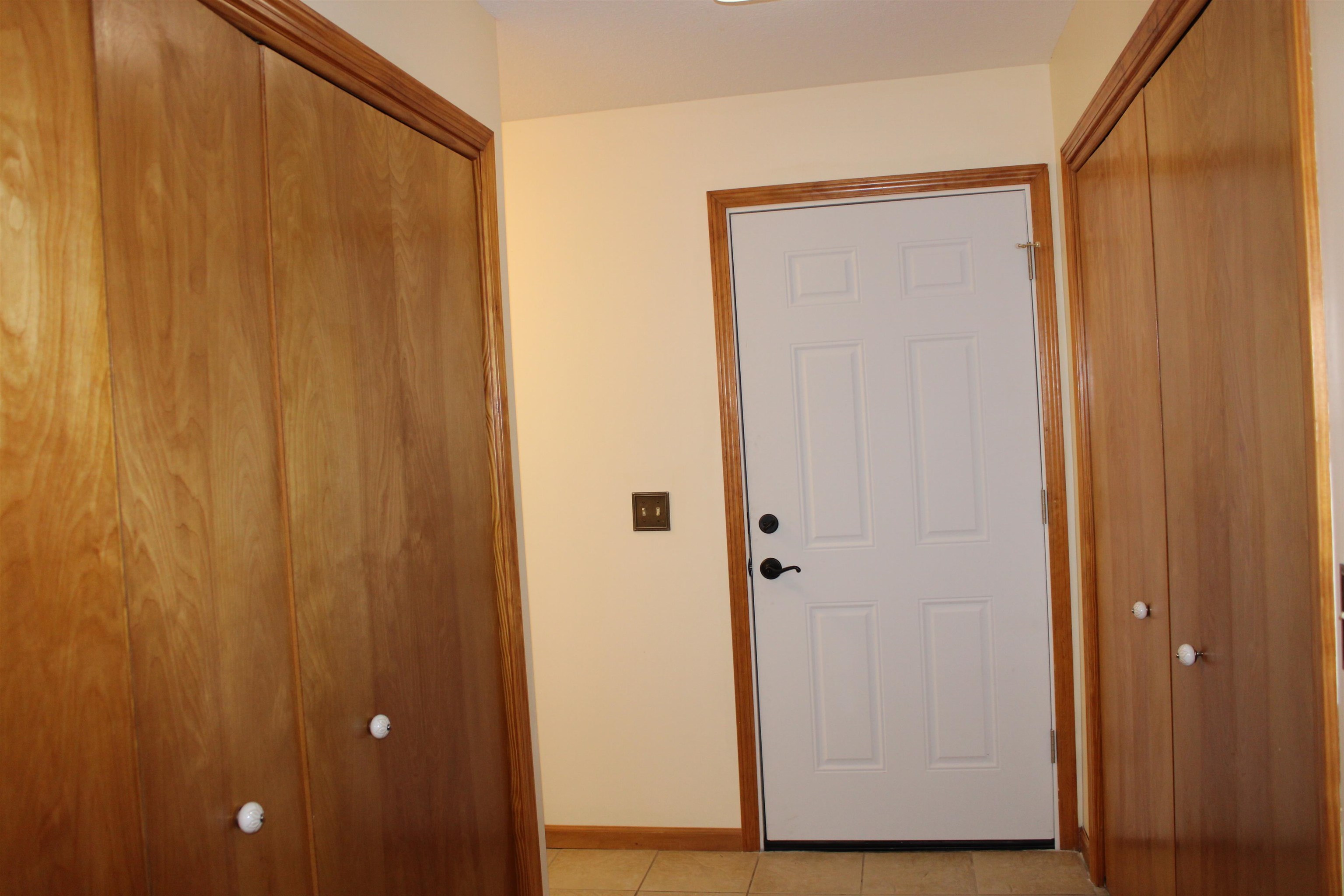 8736 Bliss Road Bellaire, MI 49615 - Photo 18 of 71 1938196-6d7217b7-31c9-4d15-9b5d-945928c5cc9d.JPG