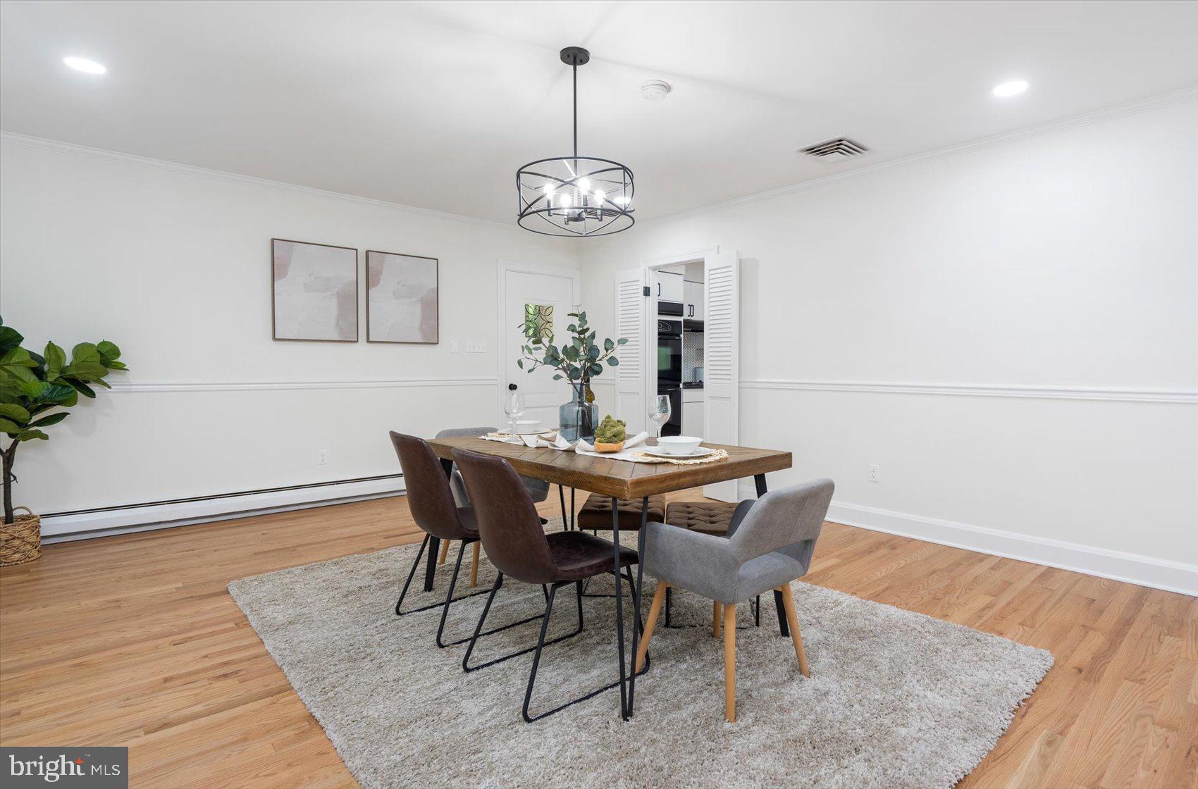 8105 Anita Road Baltimore, MD 21208 - Photo 13 of 77 Dining Room