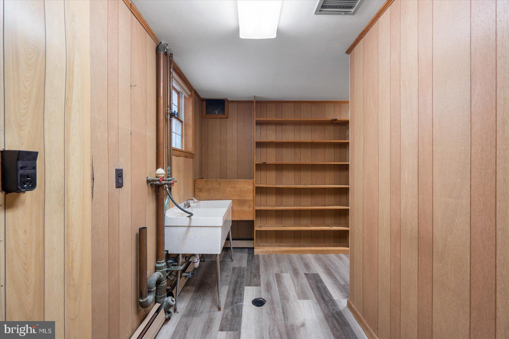 8105 Anita Road Baltimore, MD 21208 - Photo 47 of 77 Gallery Image 47