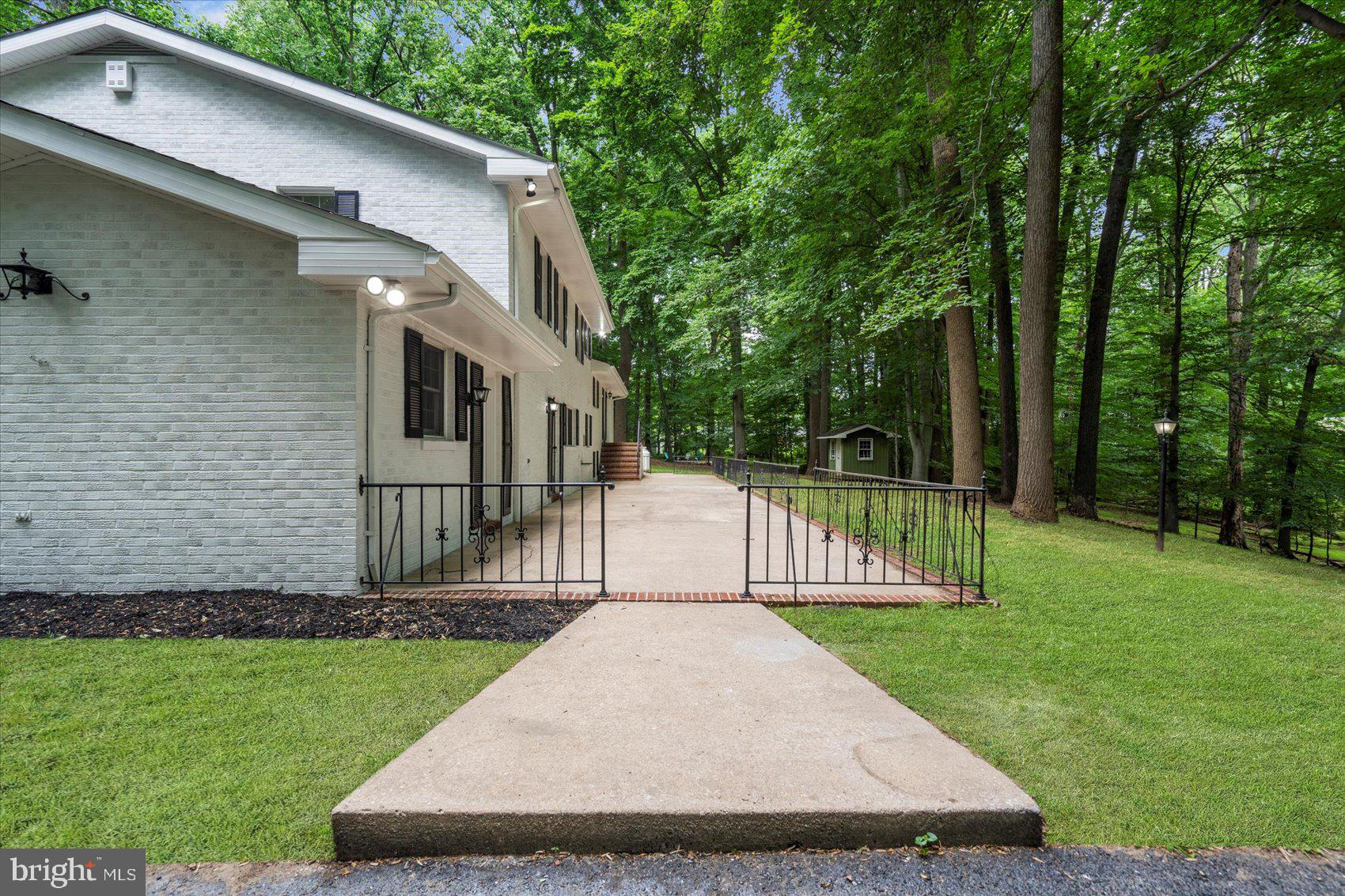 8105 Anita Road Baltimore, MD 21208 - Photo 63 of 77 Gallery Image 63