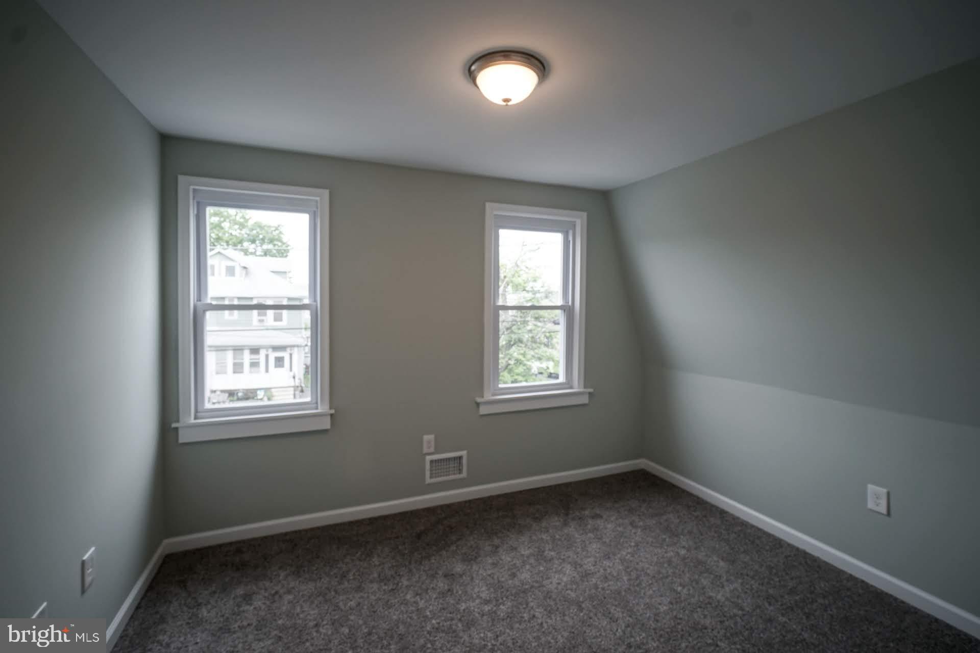 11 West Elbon Road Brookhaven, PA 19015 - Photo 20 of 29 Bedroom 3