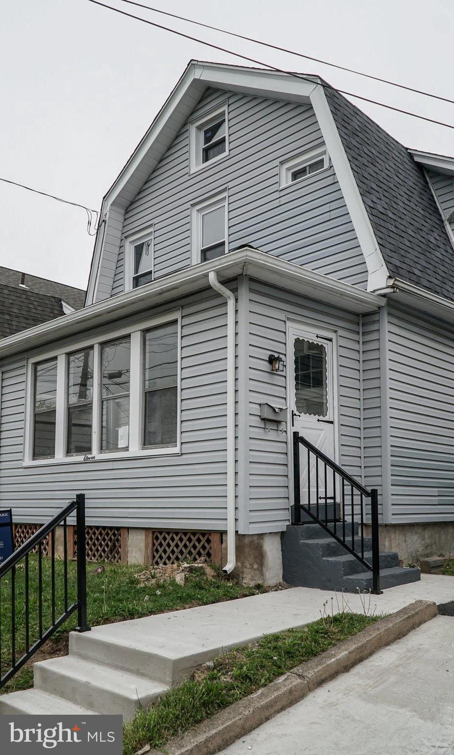 11 West Elbon Road Brookhaven, PA 19015 - Photo 3 of 29 Brand new concrete steps up to your front door!