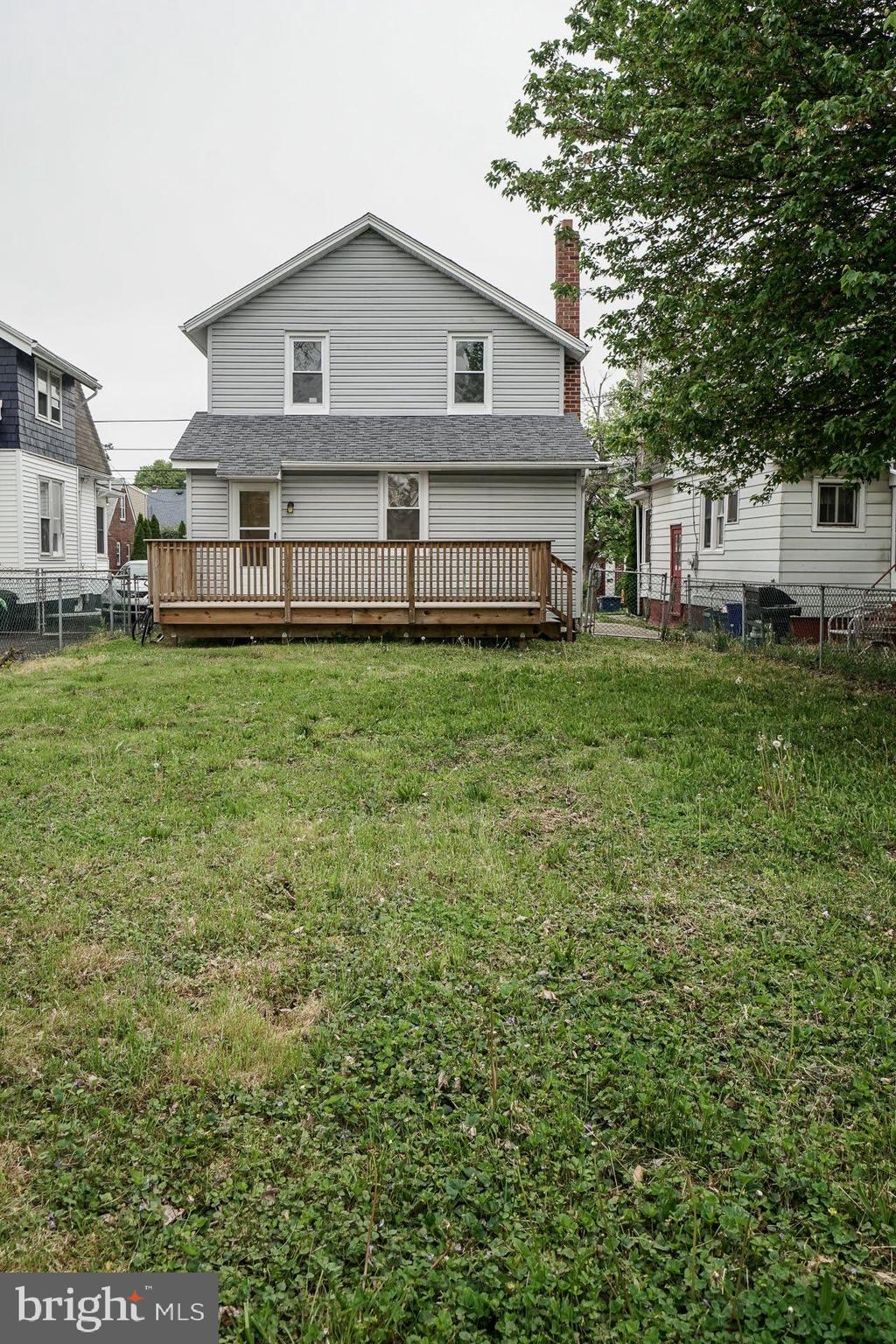 11 West Elbon Road Brookhaven, PA 19015 - Photo 29 of 29 Back Yard View