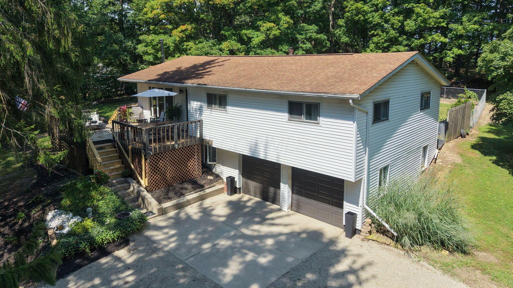 11227 Blue Jay Road Newark, OH 43056 - Photo 3 of 46 1