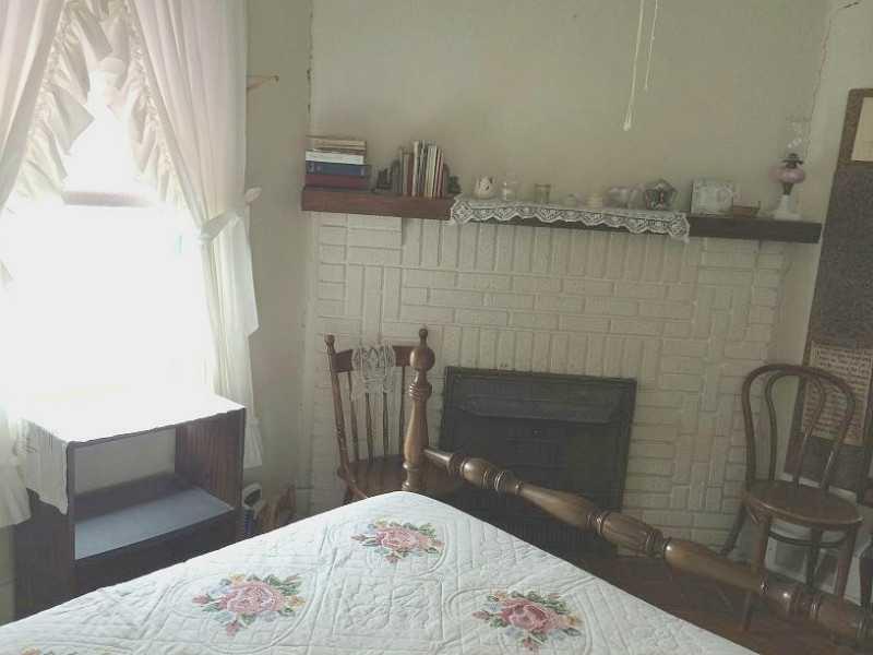 2084 Mercer Road New Brighton, PA 15066 - Photo 17 of 23 Bedroom.