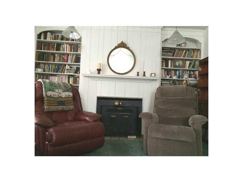 2084 Mercer Road New Brighton, PA 15066 - Photo 4 of 23 Living Room.