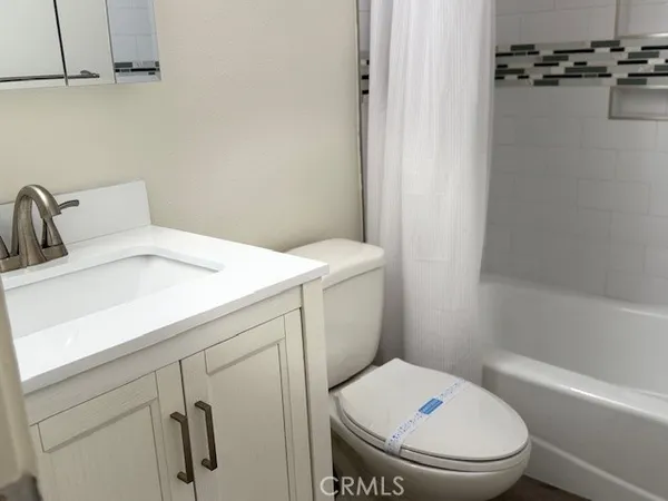 $2,095 | 45225 Sunset Lane, Unit 1, Palm Desert, CA 92260