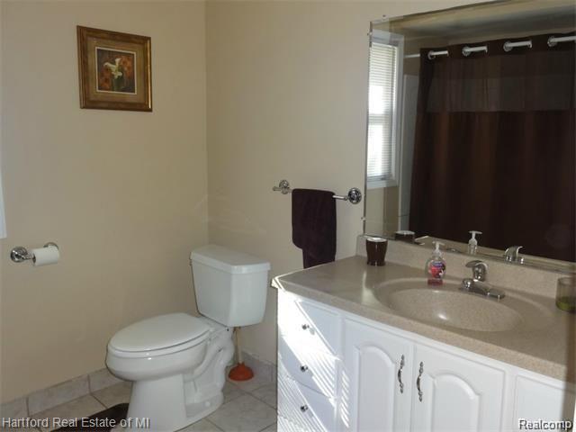 C:\Users\Front Desk\Pictures\7.jpg