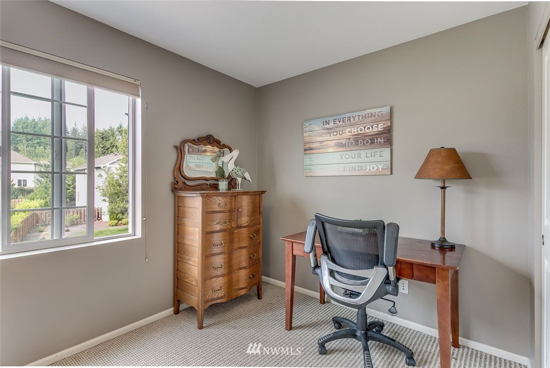 27917 Maple Ridge Way Southeast Maple Valley, WA 98038 - Photo 20 of 25 Gallery Image 20