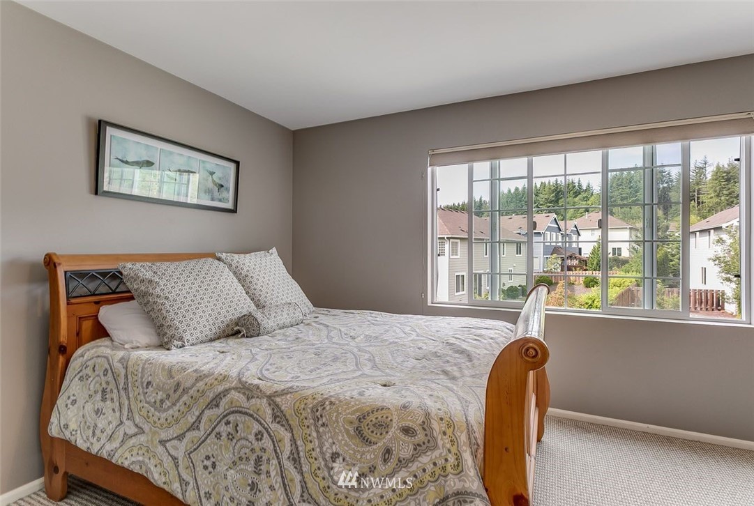 27917 Maple Ridge Way Southeast Maple Valley, WA 98038 - Photo 21 of 25 Gallery Image 21