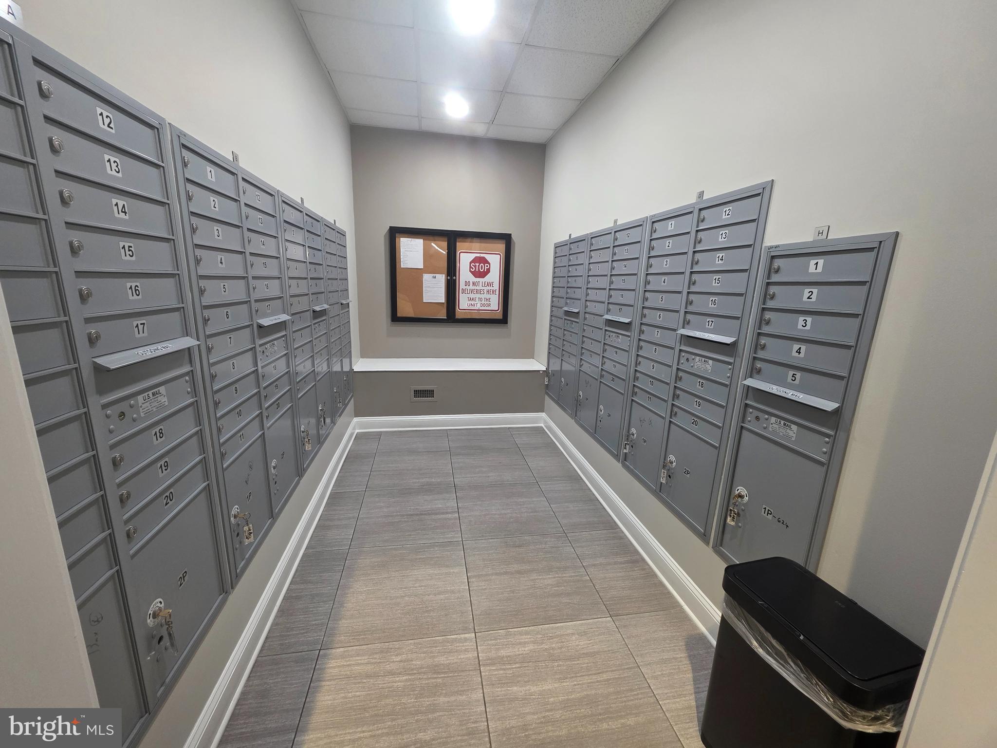 6301 Edsall Road, Unit 418 Alexandria, VA 22312 - Photo 18 of 32