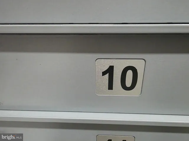 $320,000 | 6301 Edsall Road, Unit 418, Alexandria, VA 22312