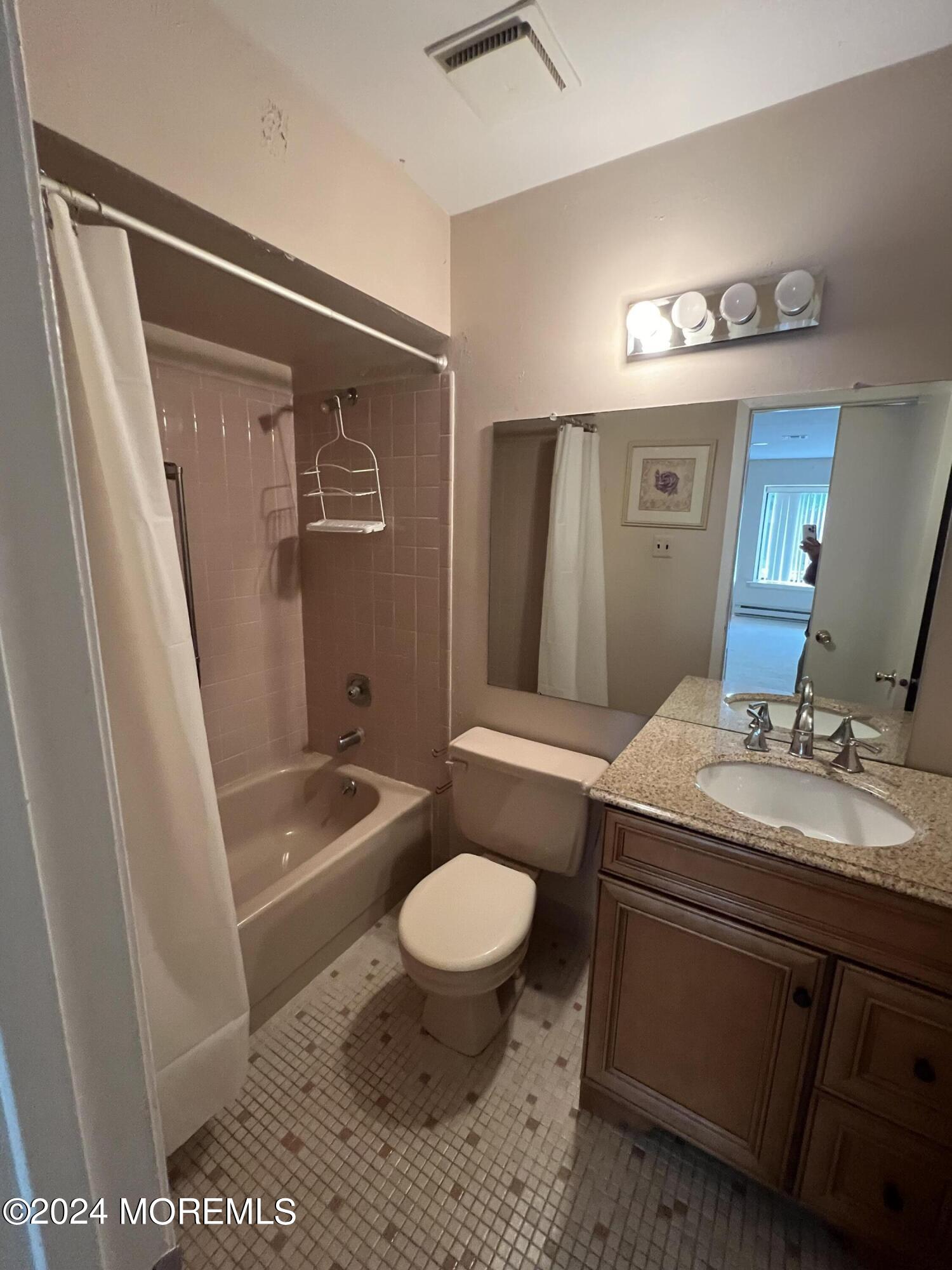 222 Medford Court, Unit E Englishtown, NJ 07726 - Photo 9 of 11 Main Bath