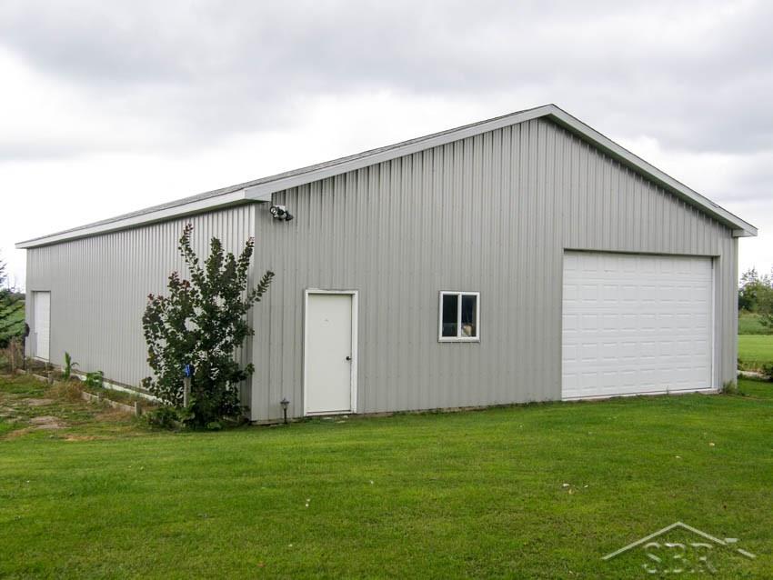4448 Ferden Road New Lothrop, MI 48460 - Photo 3 of 22 31260090-2.JPG