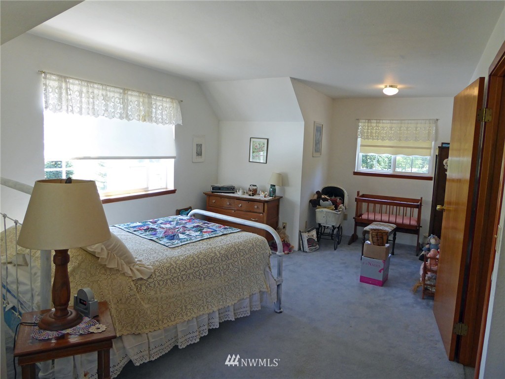 210 Brooklyn Road Oakville, WA 98568 - Photo 15 of 25 Gallery Image 15