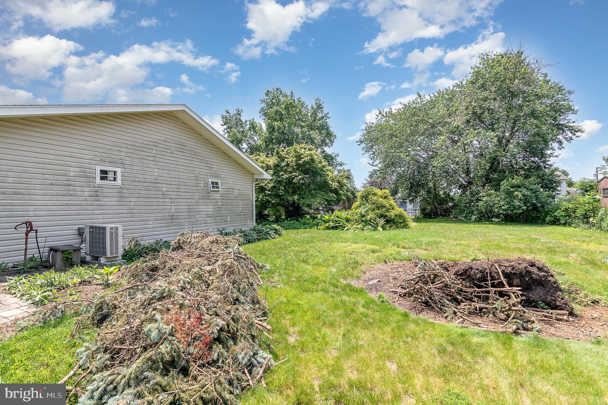 1955 Dawn Road Enola, PA 17025 - Photo 18 of 21 a view of a backyard with a garden
