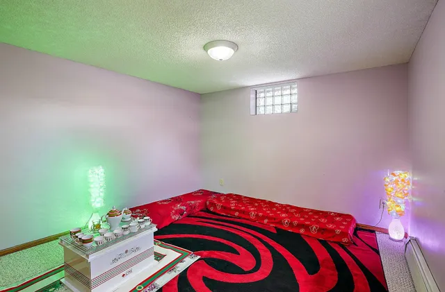 $350,000 | 9830 6th Street Northeast, Blaine, MN 55434