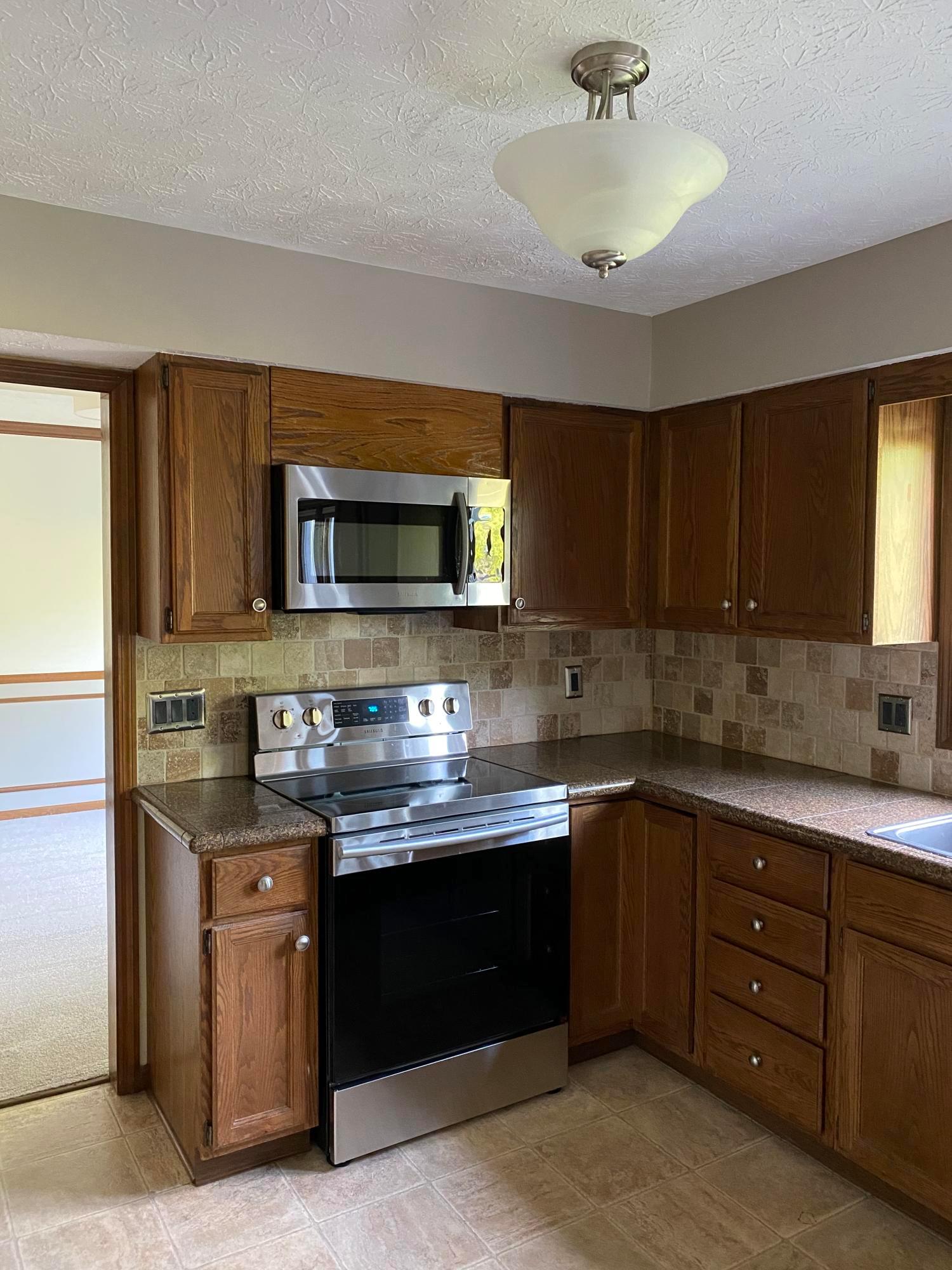 2134 Stancrest Road Dublin, OH 43016 - Photo 16 of 41 Gallery Image 16