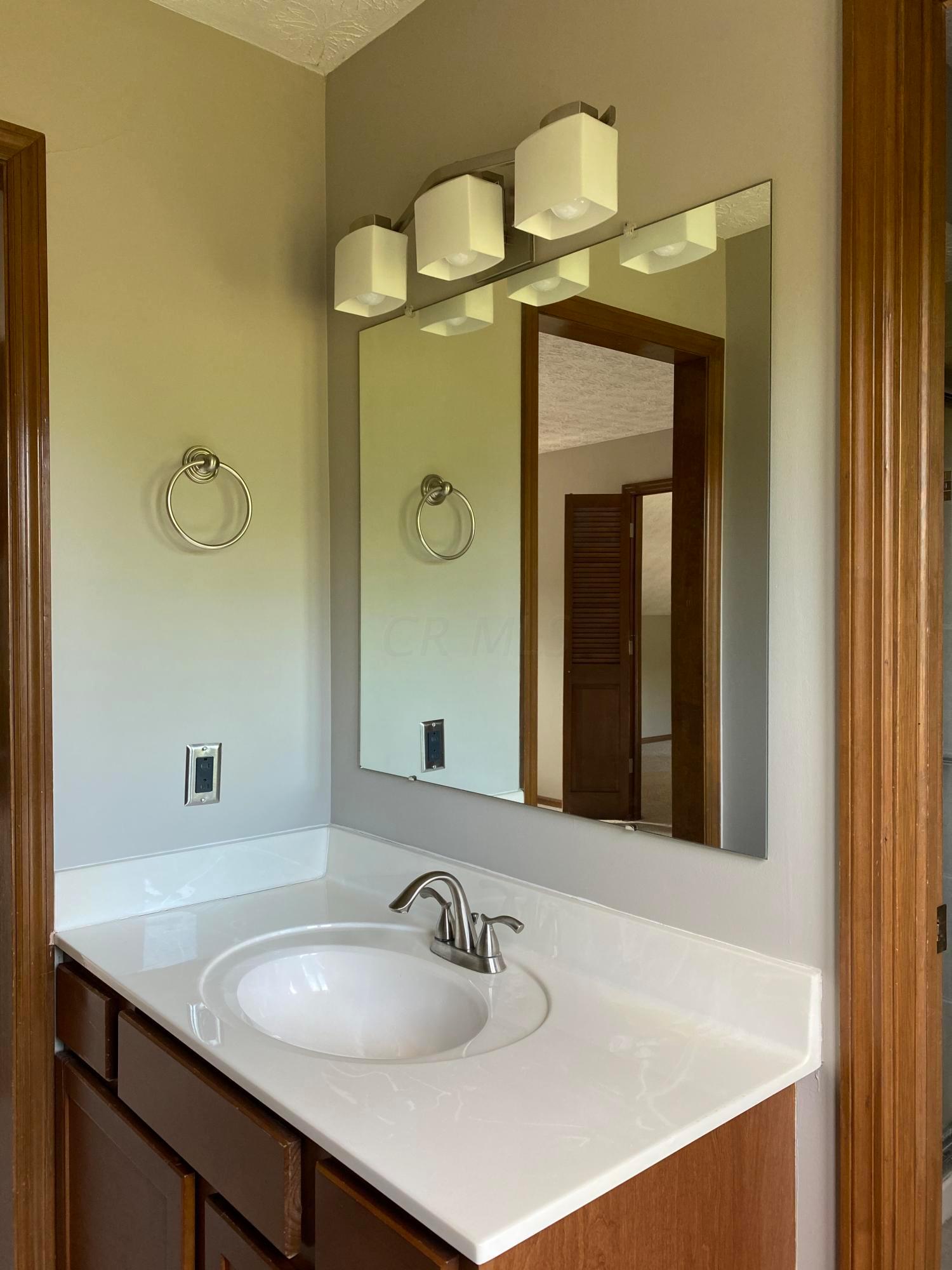 2134 Stancrest Road Dublin, OH 43016 - Photo 29 of 41 Gallery Image 29