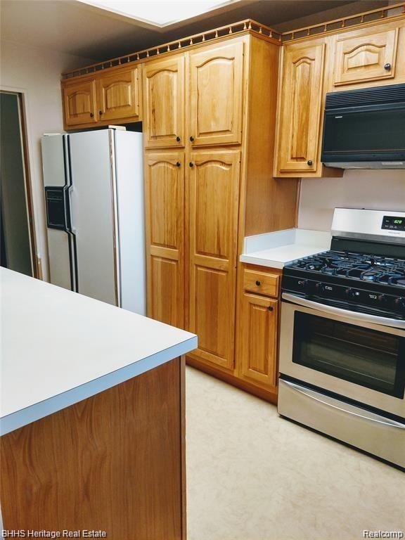 9719 Textile Road Ypsilanti, MI 48197 - Photo 13 of 40