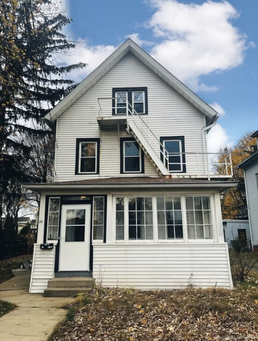 20 Lee Avenue, Unit 2 Wallingford, CT 06492 - Photo 1 of 21 a front view of a house