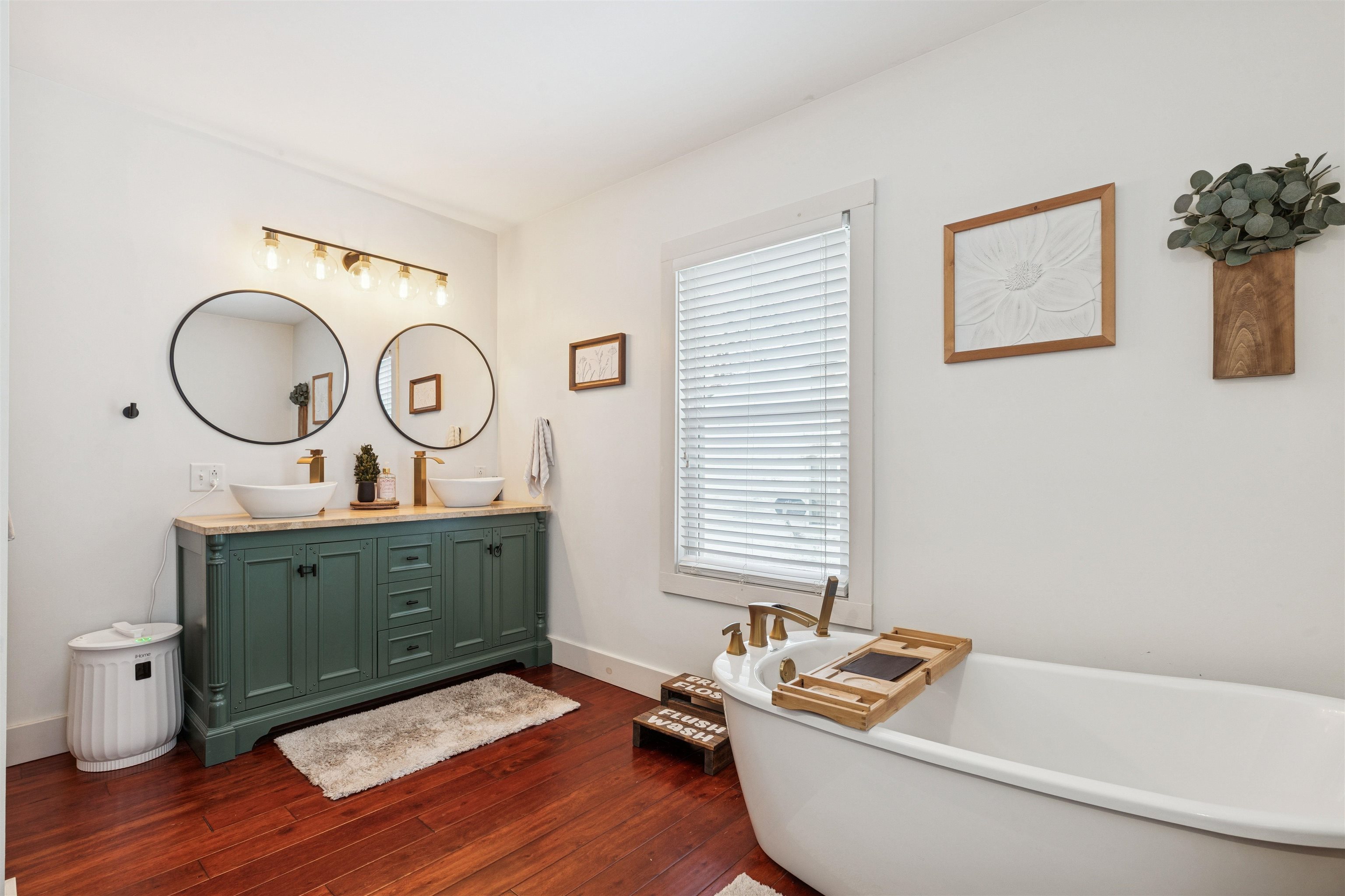 306 North Main Street Alexis, IL 61412 - Photo 28 of 44 a living room with furniture and a window